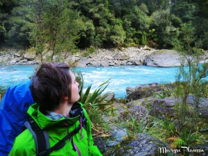 Rivière aux eaux bleus turquoises